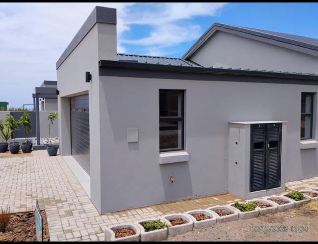 3 BEDROOM PROPERTY TO RENT IN PARADISE COAST